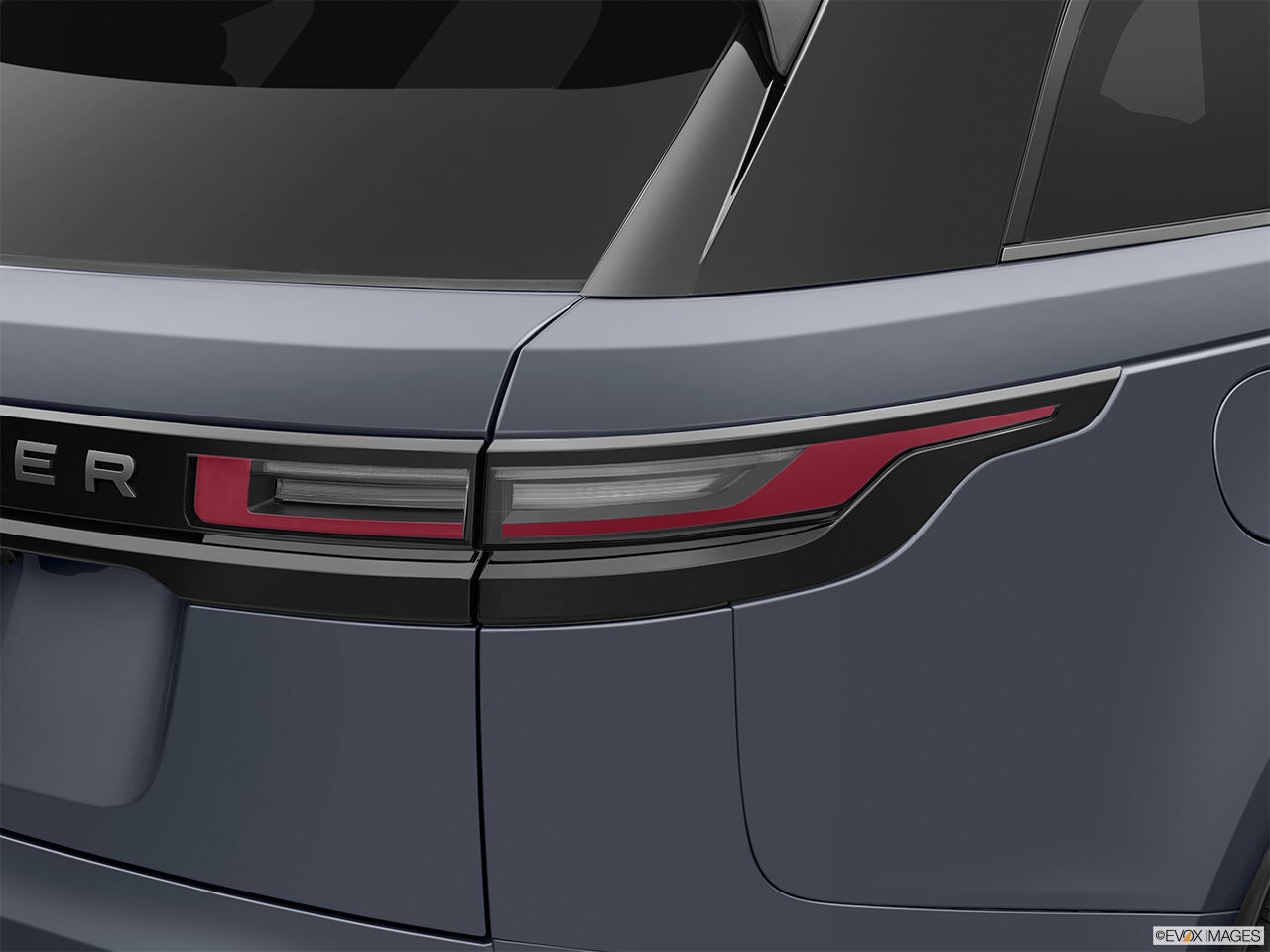 2024 Land Rover Range Rover Velar photo