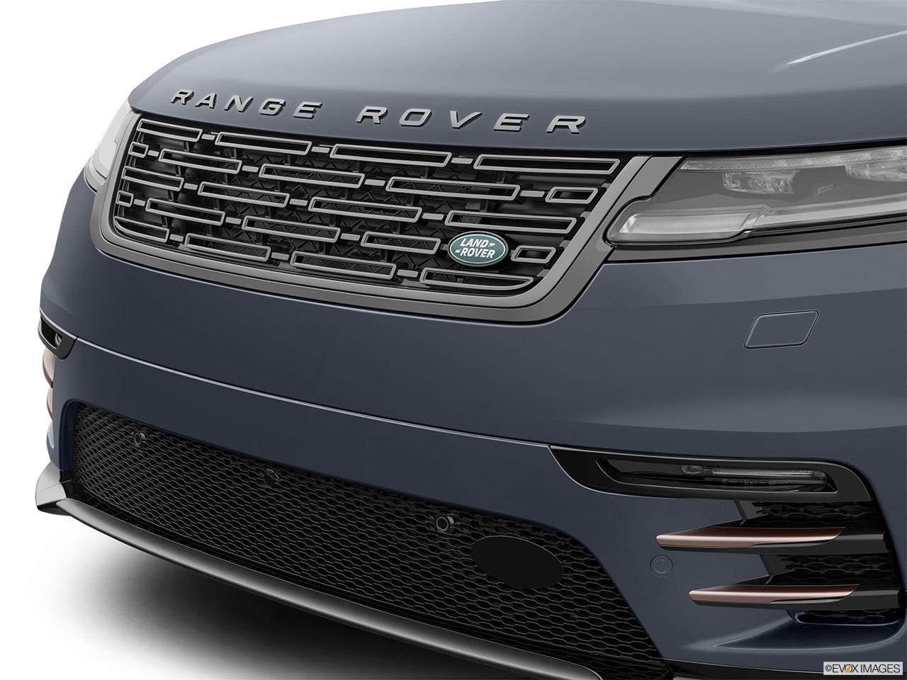 2024 Land Rover Range Rover Velar photo