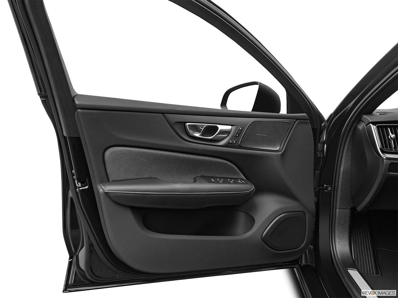 2024 Volvo S60 photo