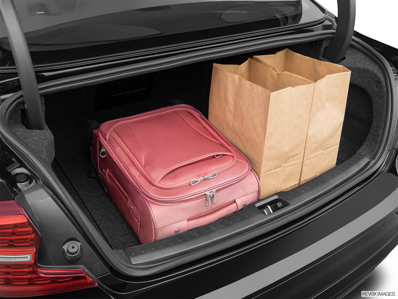 2024 Volvo S60 photo