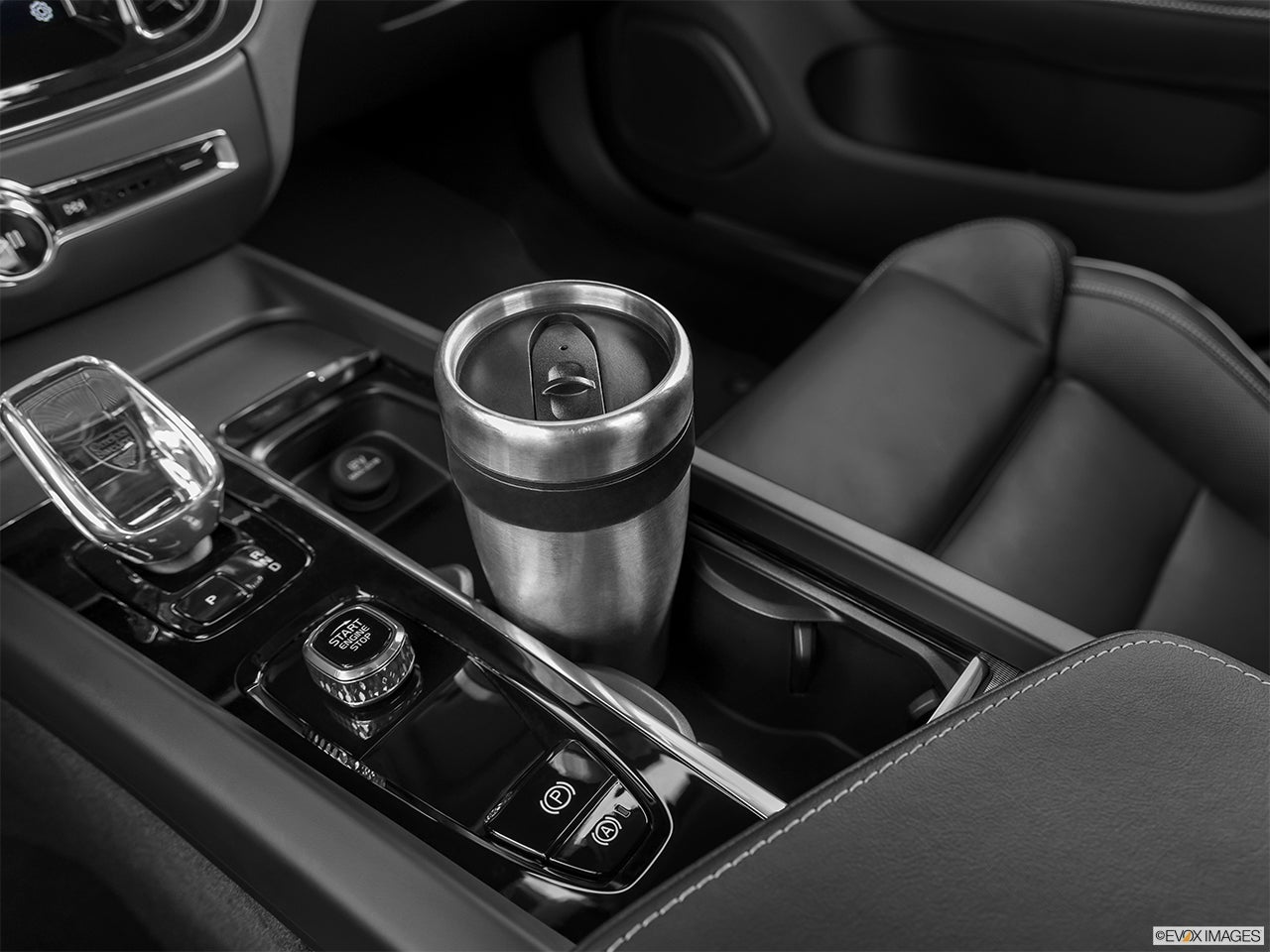 2024 Volvo S60 photo