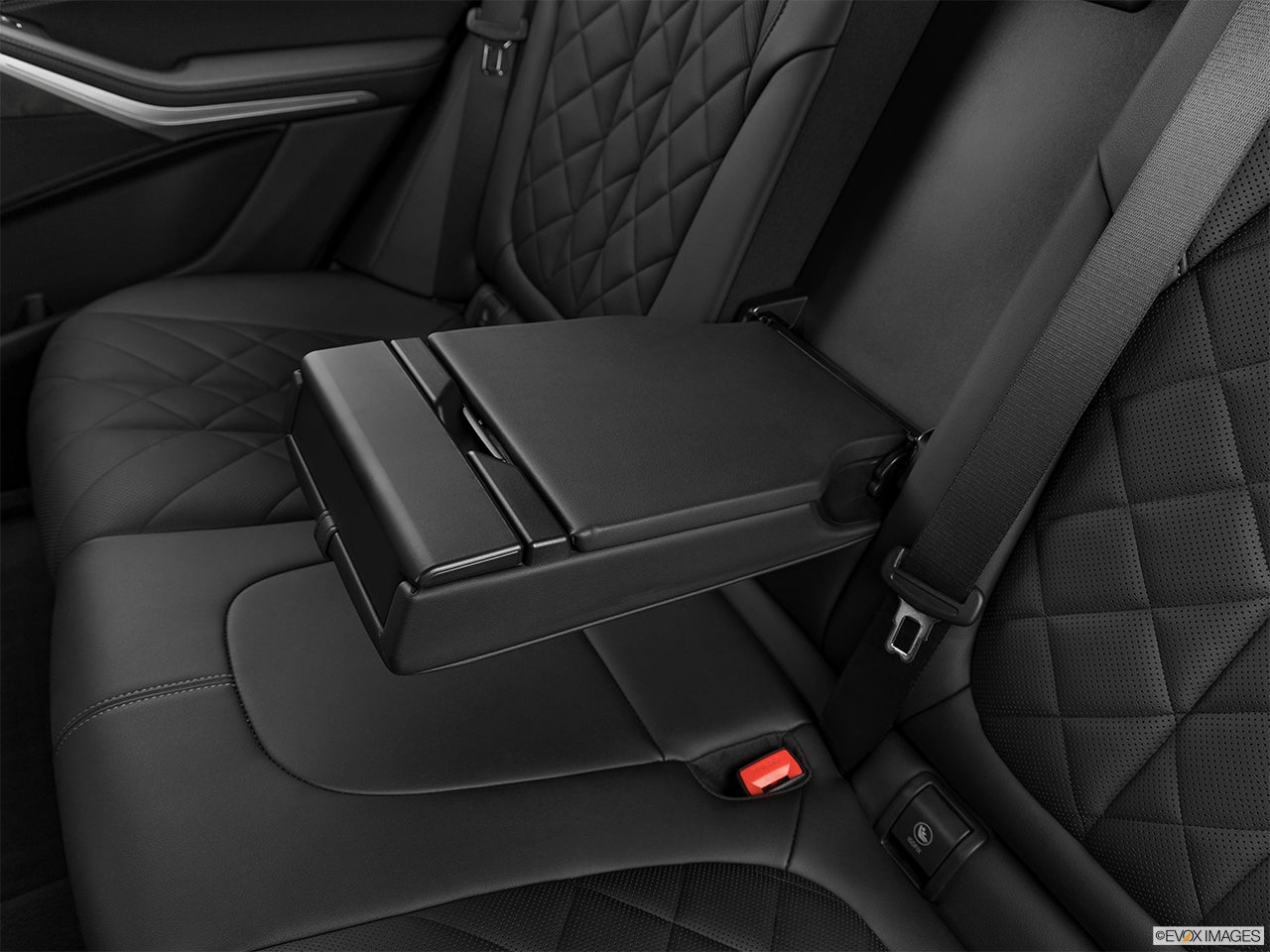 2024 BMW X5 photo