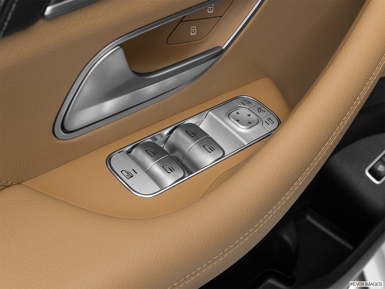 2024 Mercedes-Benz GLE photo