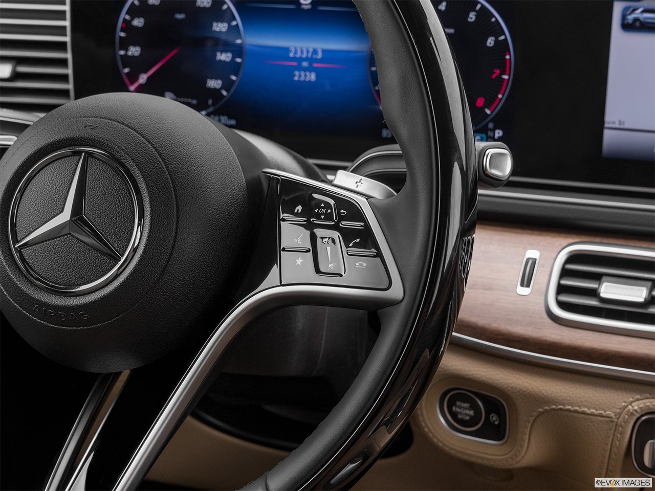 2024 Mercedes-Benz GLE photo