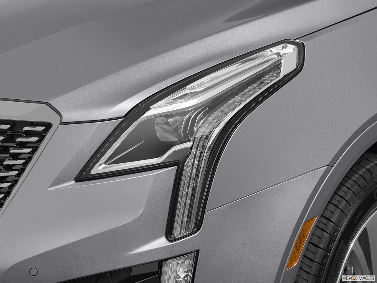2025 Cadillac XT5 photo