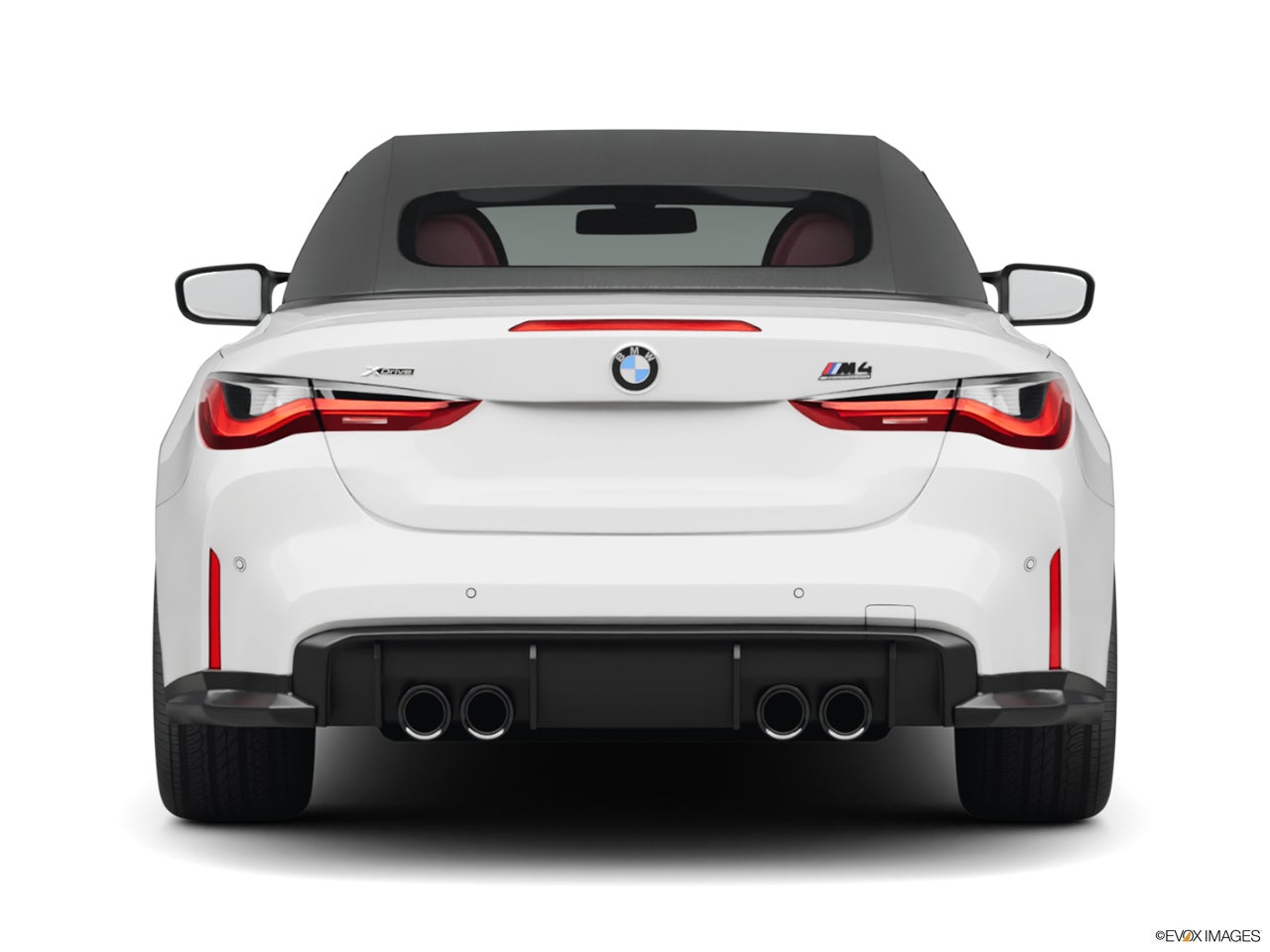 2024 BMW M4 photo