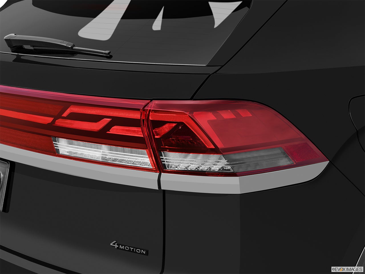 2024 Volkswagen Atlas Cross Sport photo