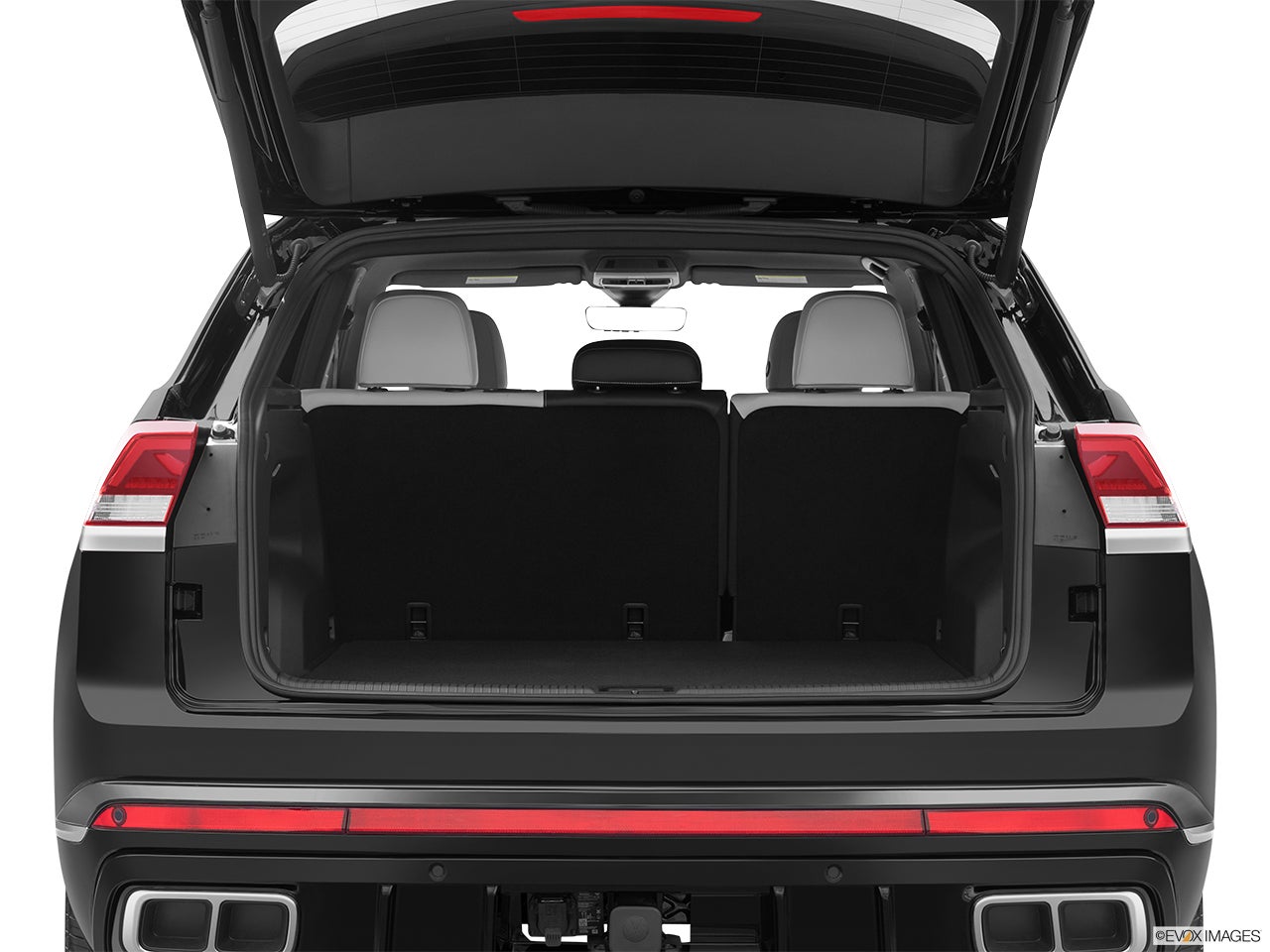 2024 Volkswagen Atlas Cross Sport photo