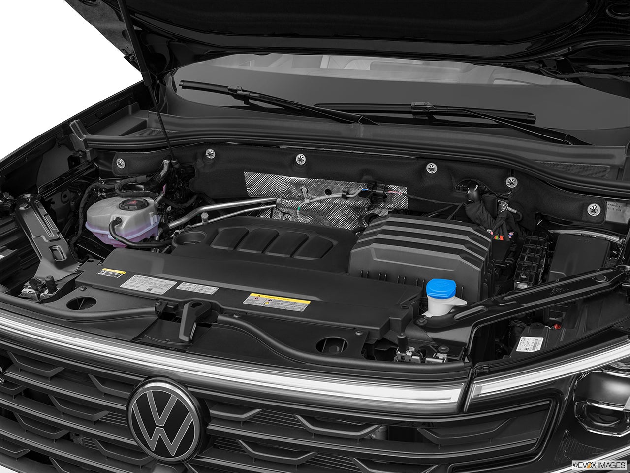 2024 Volkswagen Atlas Cross Sport photo
