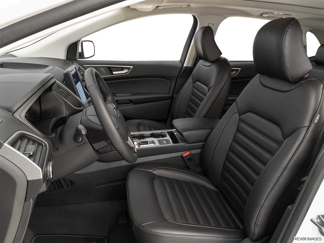 2024 Ford Edge photo