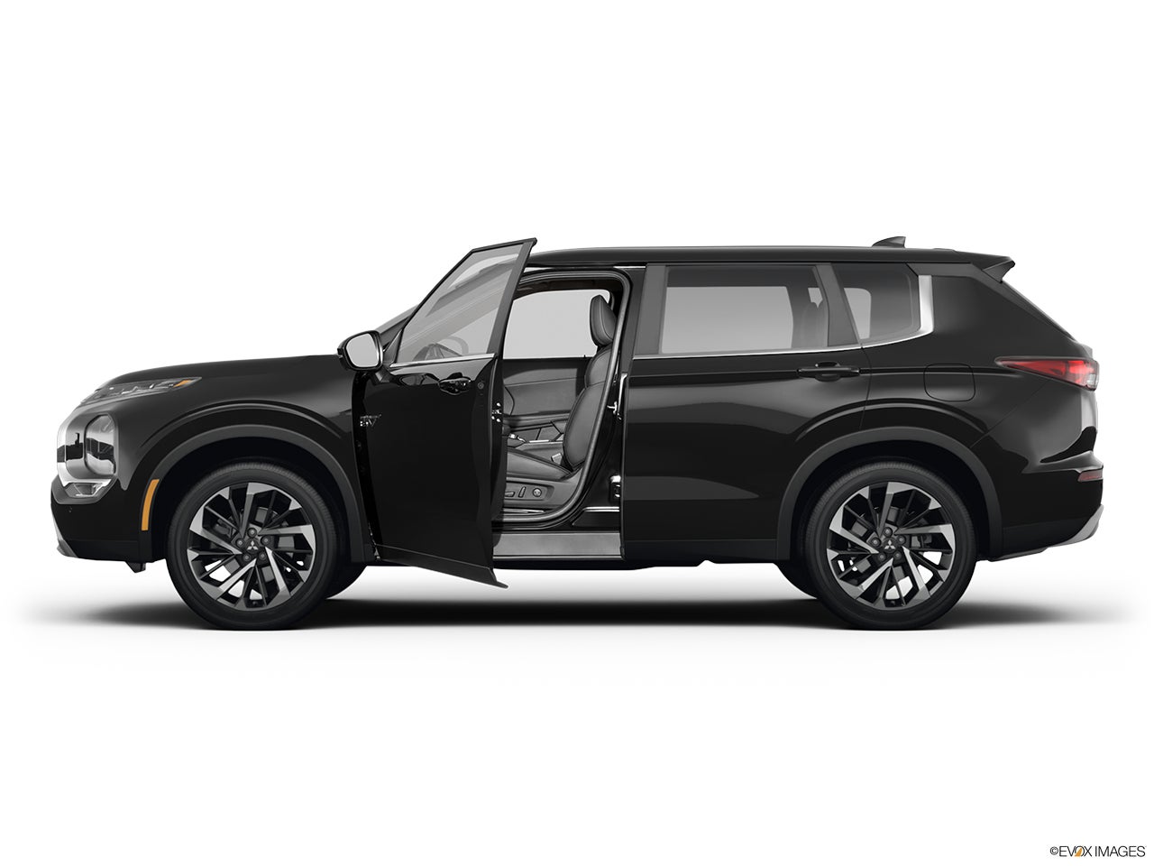2024 Mitsubishi Outlander PHEV photo