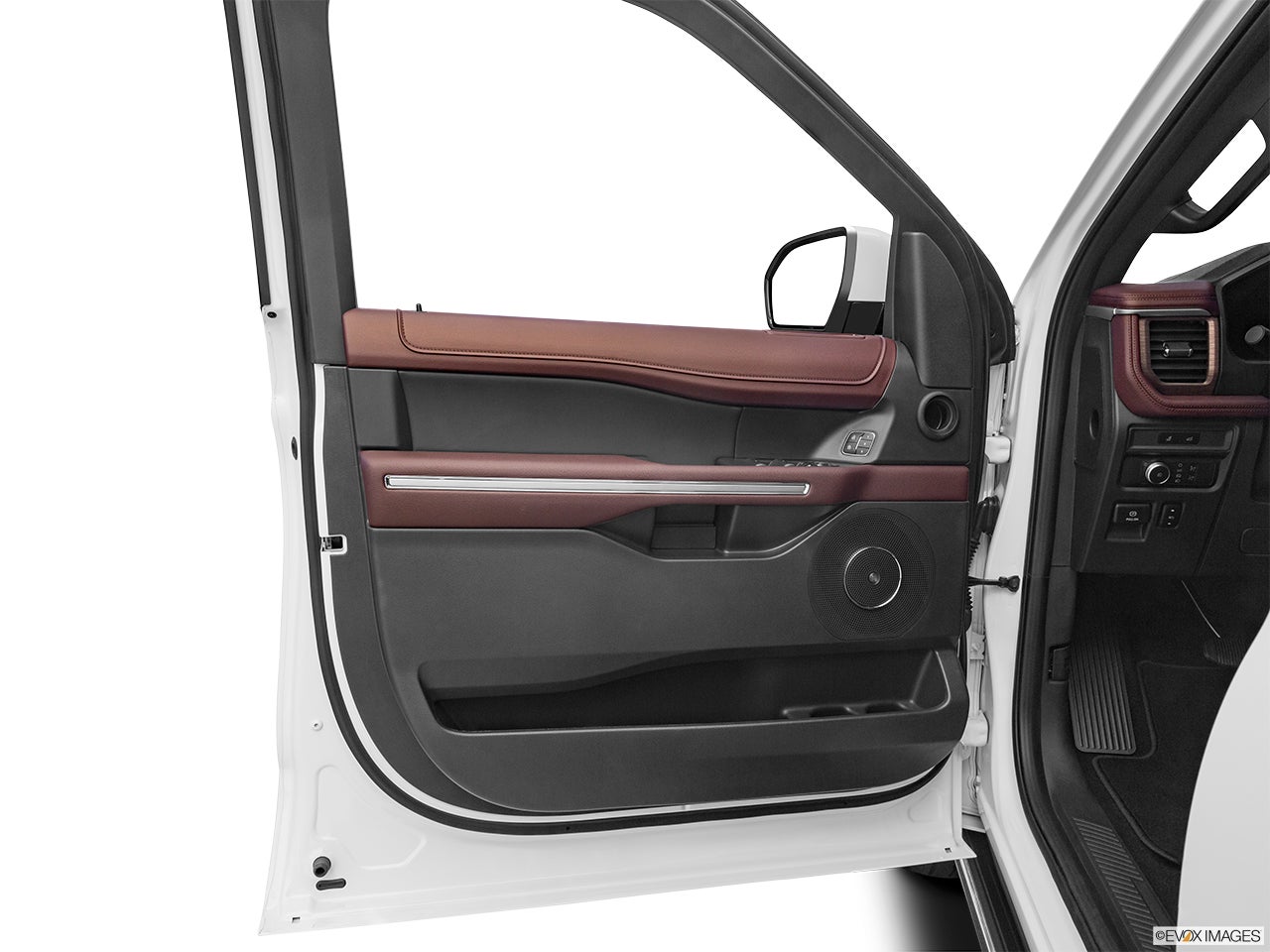 2024 Ford Expedition MAX photo