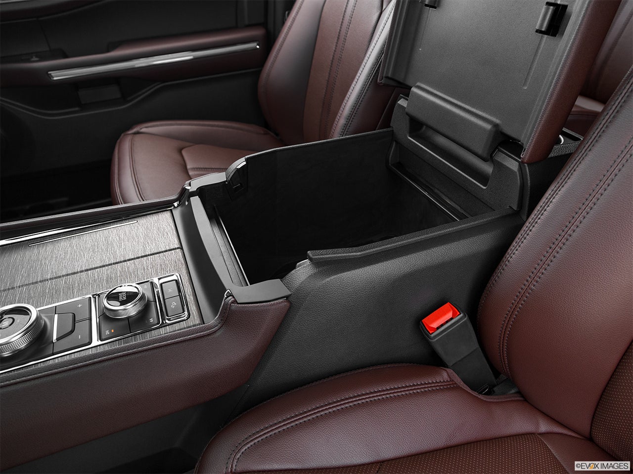 2024 Ford Expedition MAX photo