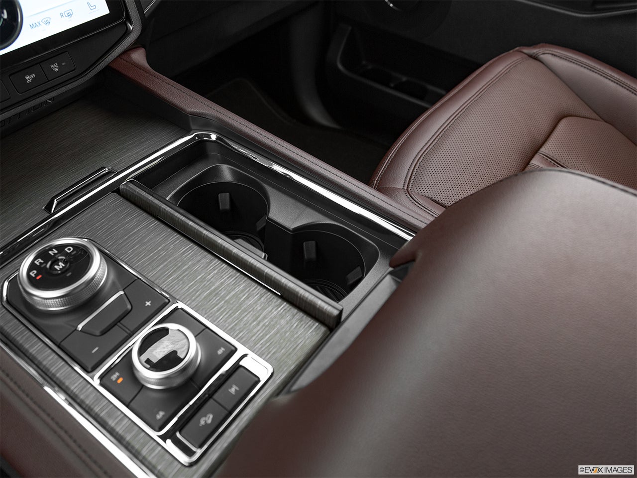 2024 Ford Expedition MAX photo