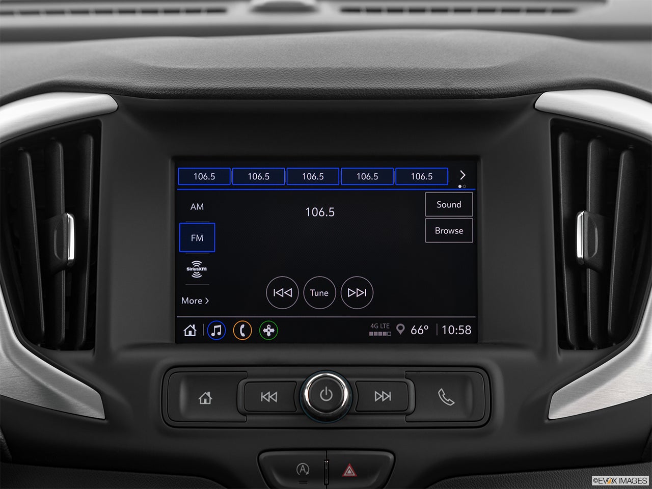 2024 GMC Terrain photo