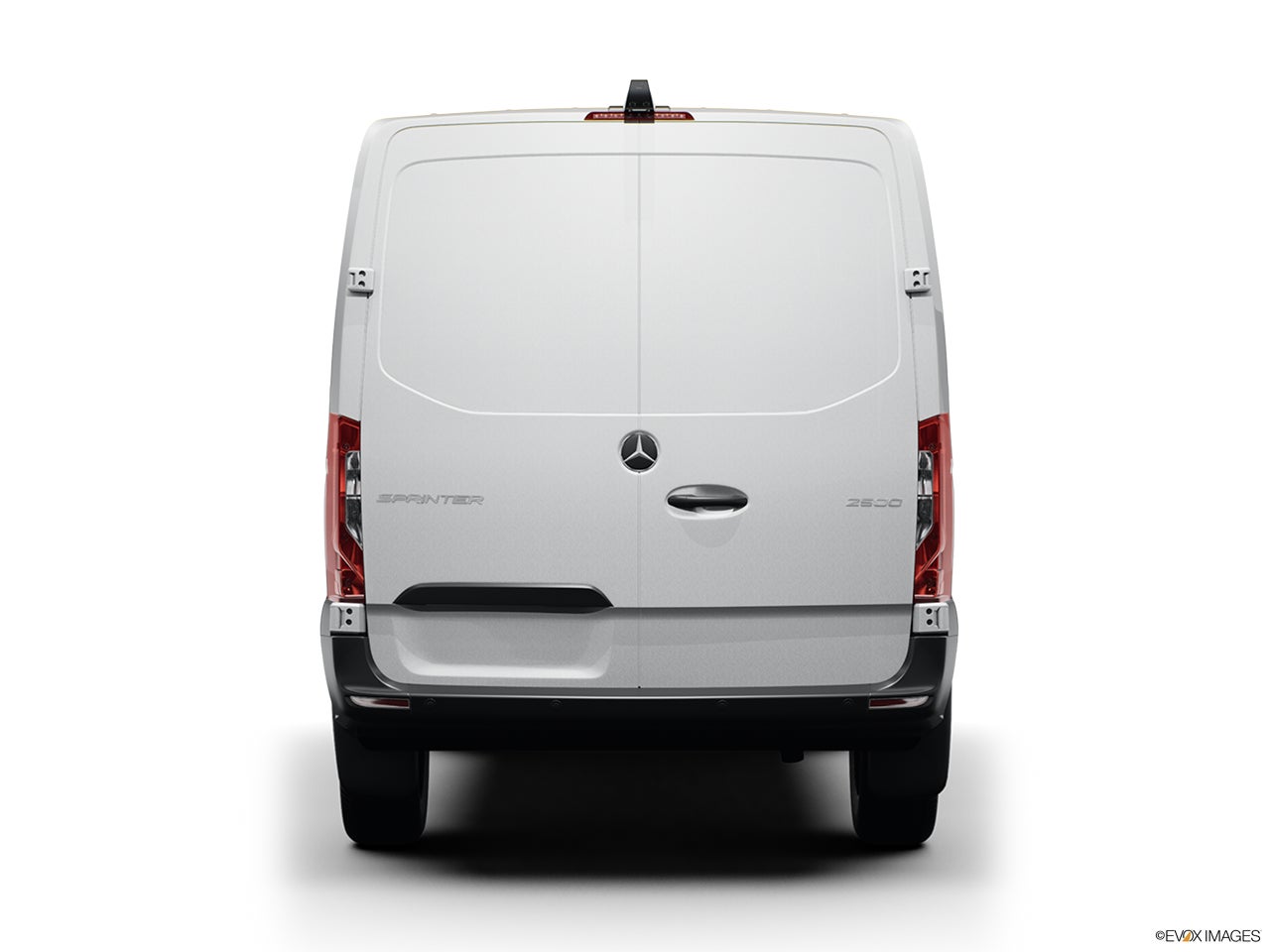 2024 Mercedes-Benz Sprinter photo
