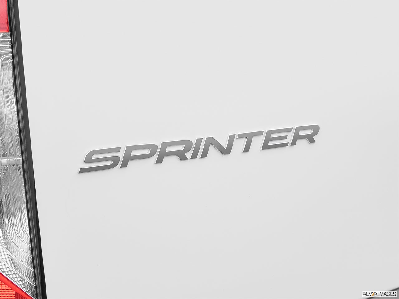 2024 Mercedes-Benz Sprinter photo