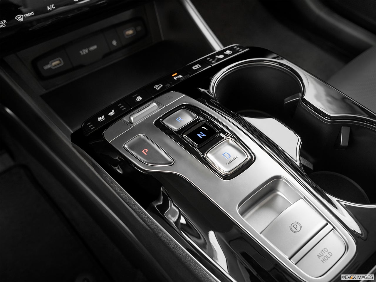 2025 Hyundai TUCSON Plug-in Hybrid photo