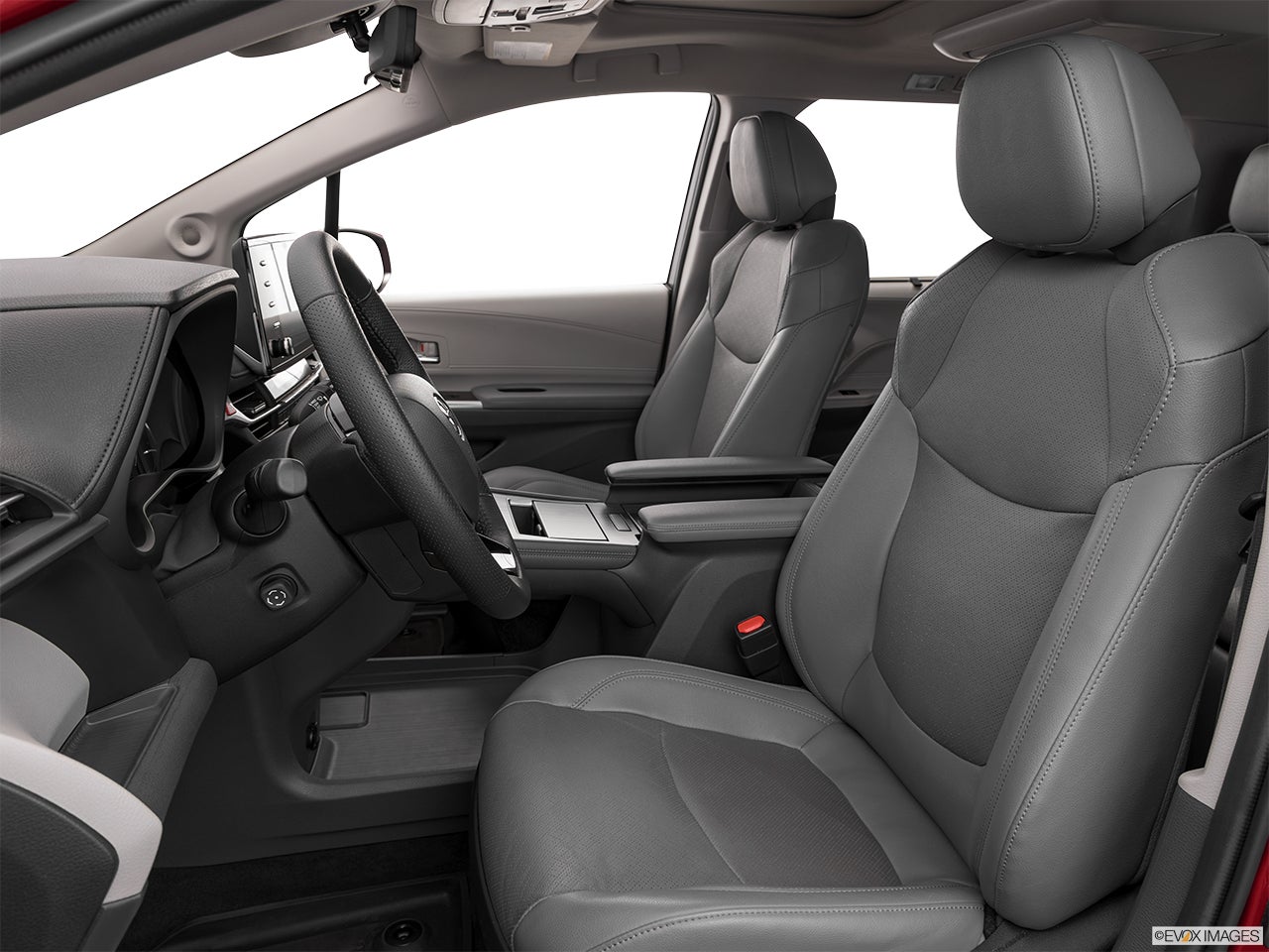 2024 Toyota Sienna photo