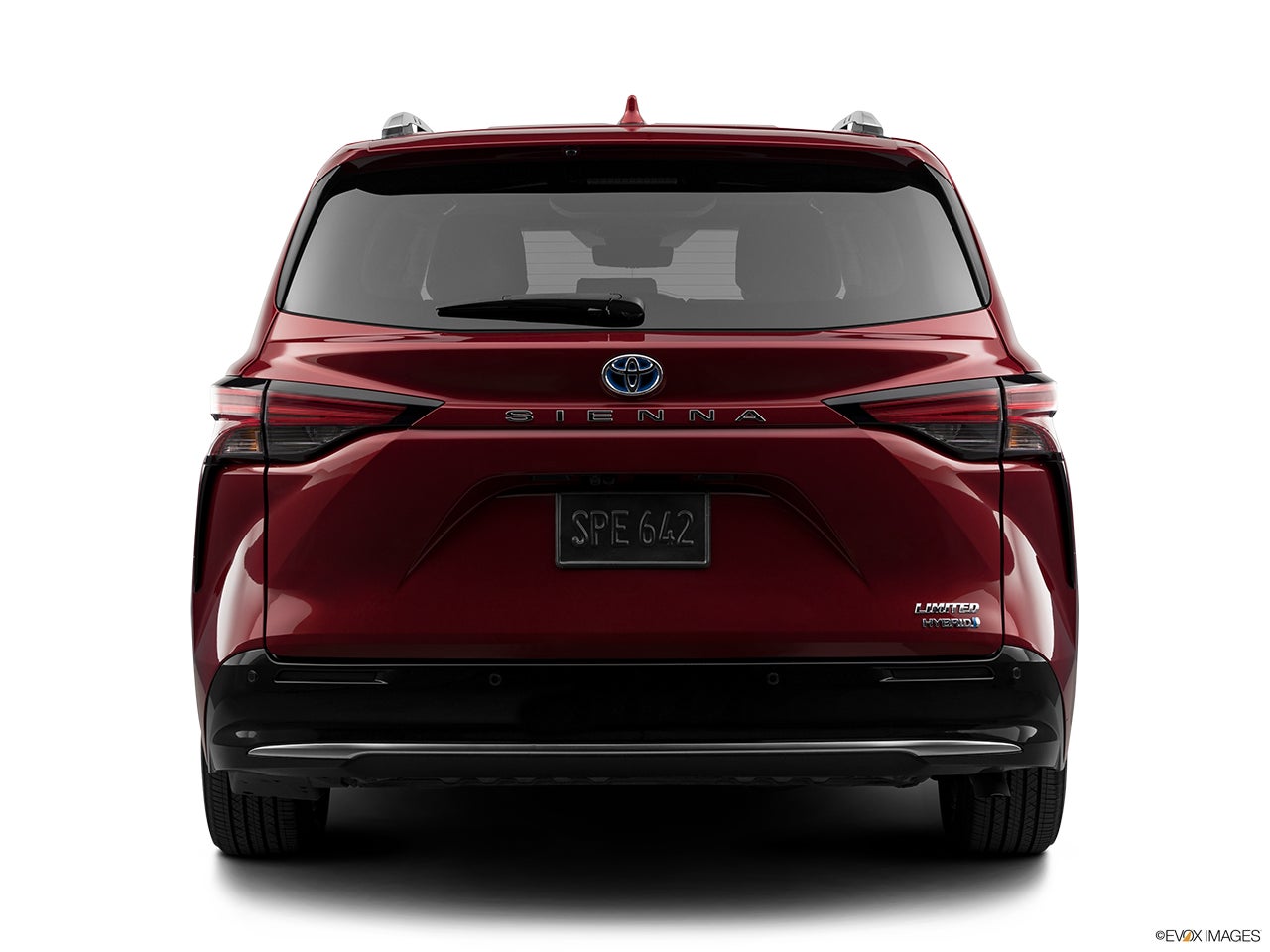 2024 Toyota Sienna photo