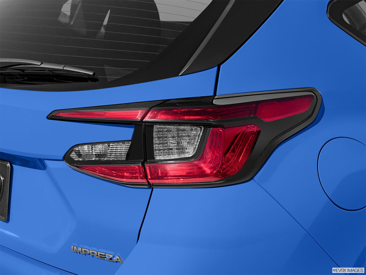 2025 Subaru IMPREZA photo
