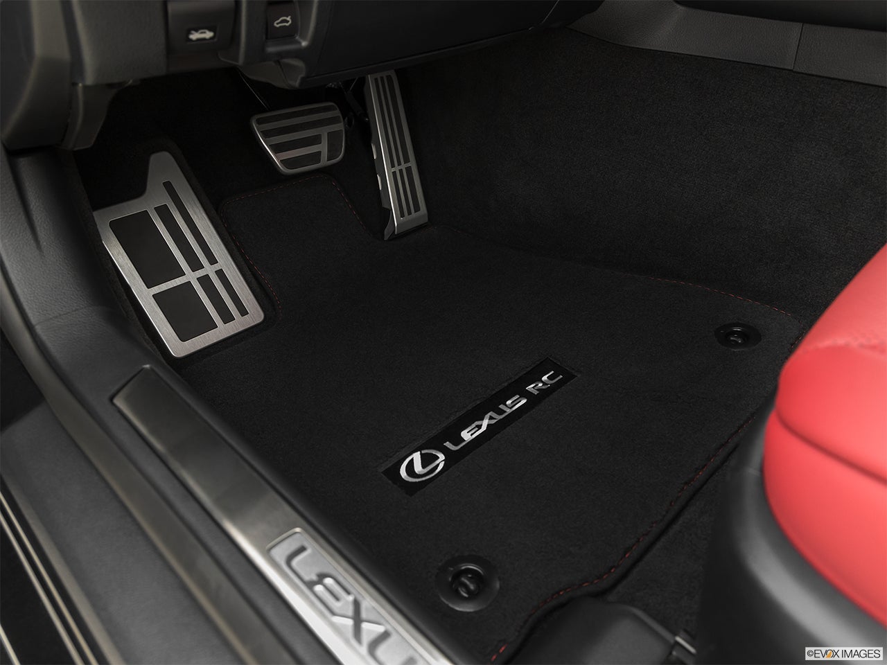 2024 Lexus RC 350 photo