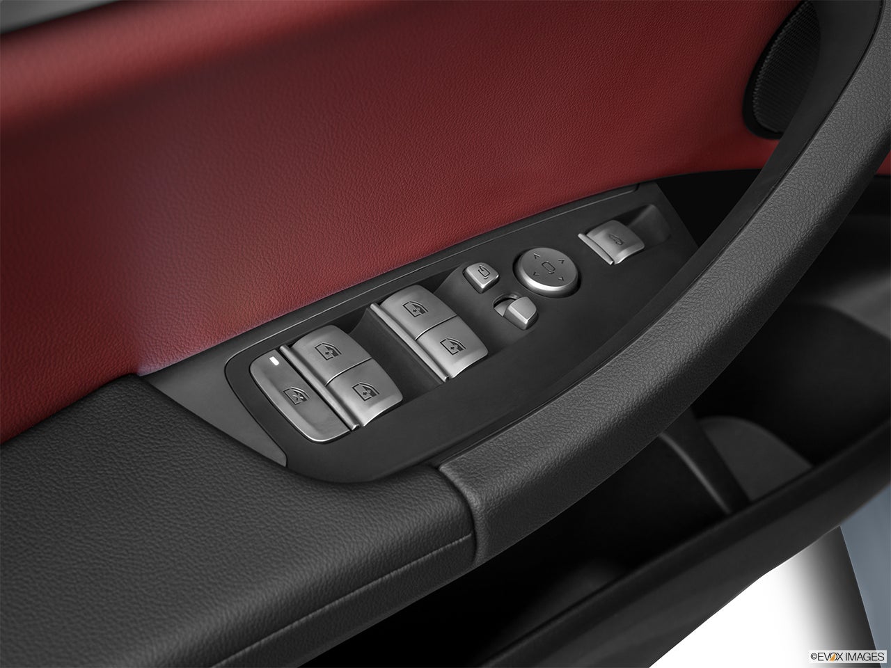 2024 BMW X4 photo