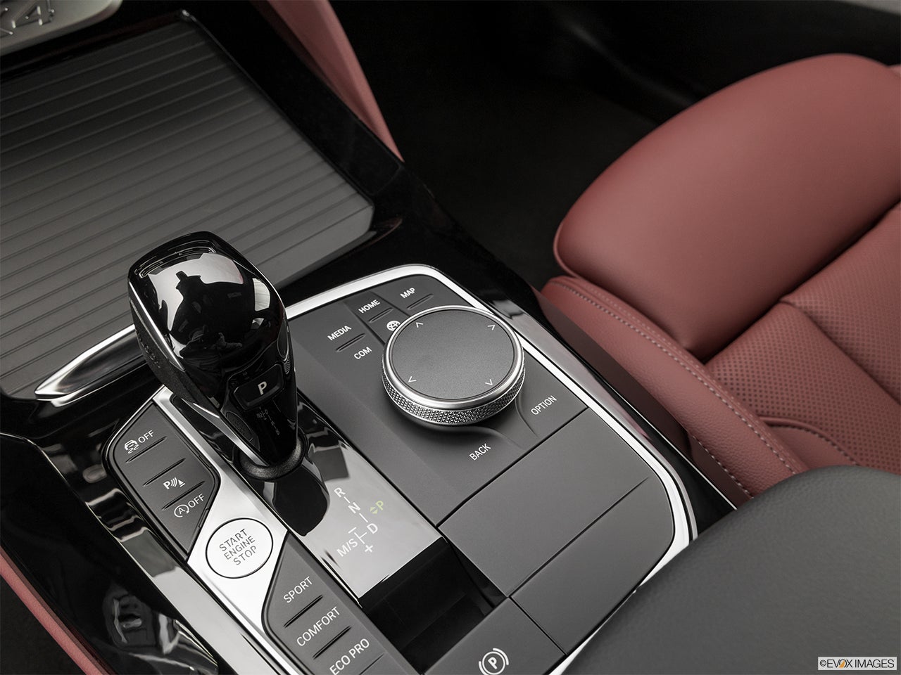 2024 BMW X4 photo