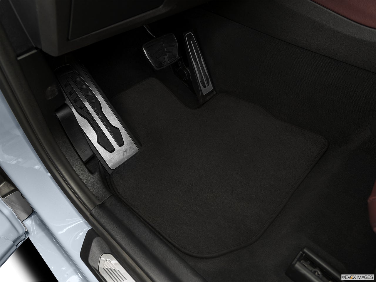 2024 BMW X4 photo