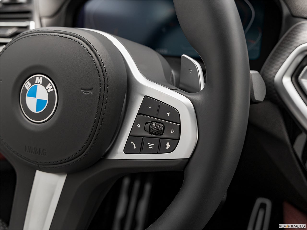2024 BMW X4 photo