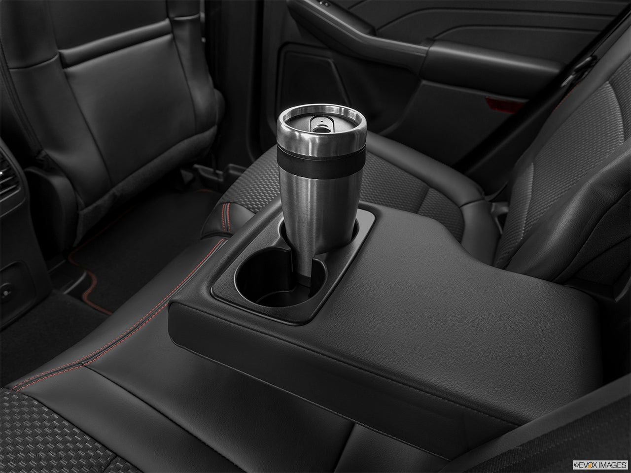 2024 Ford Escape Hybrid photo