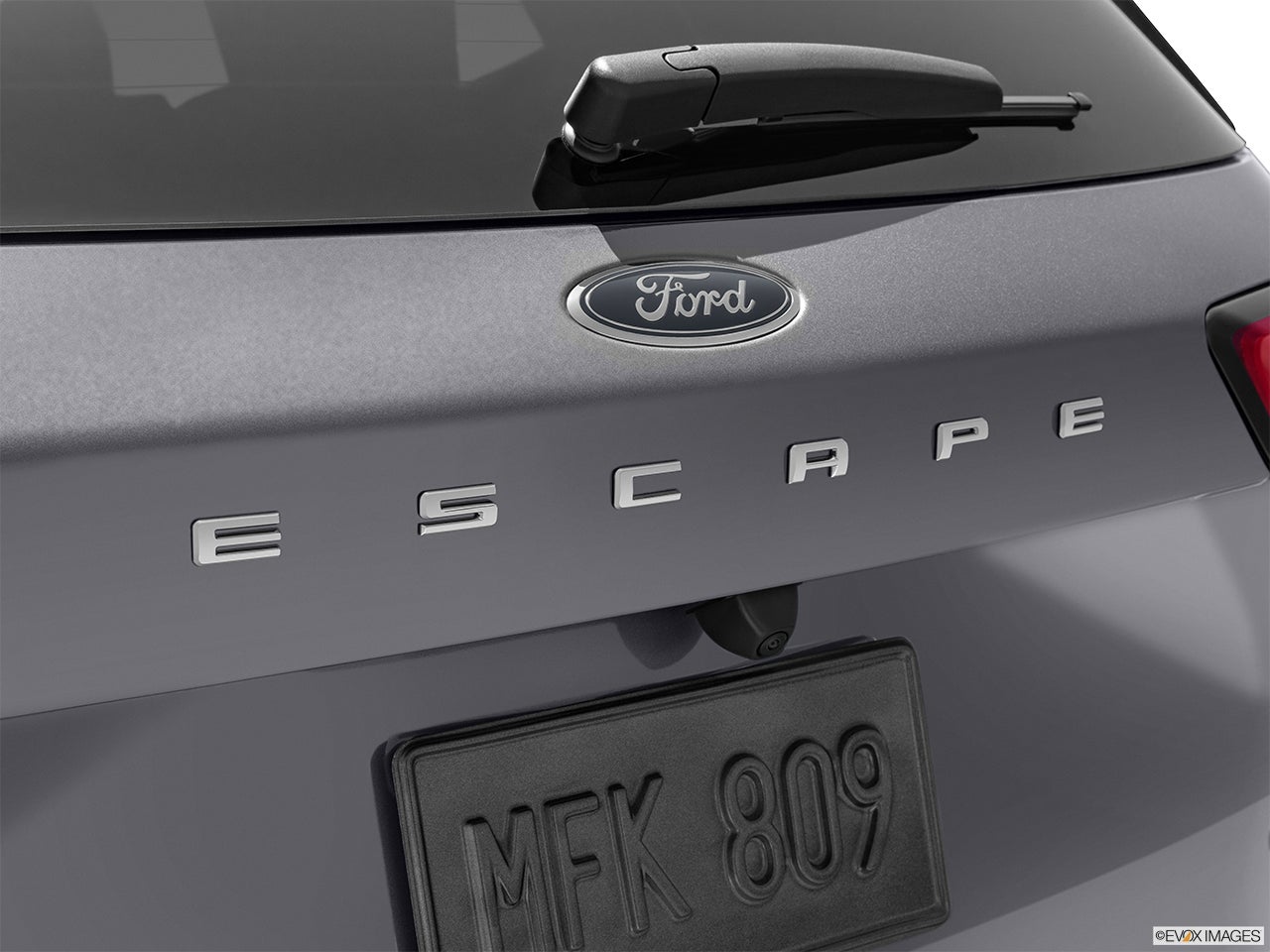 2024 Ford Escape Hybrid photo