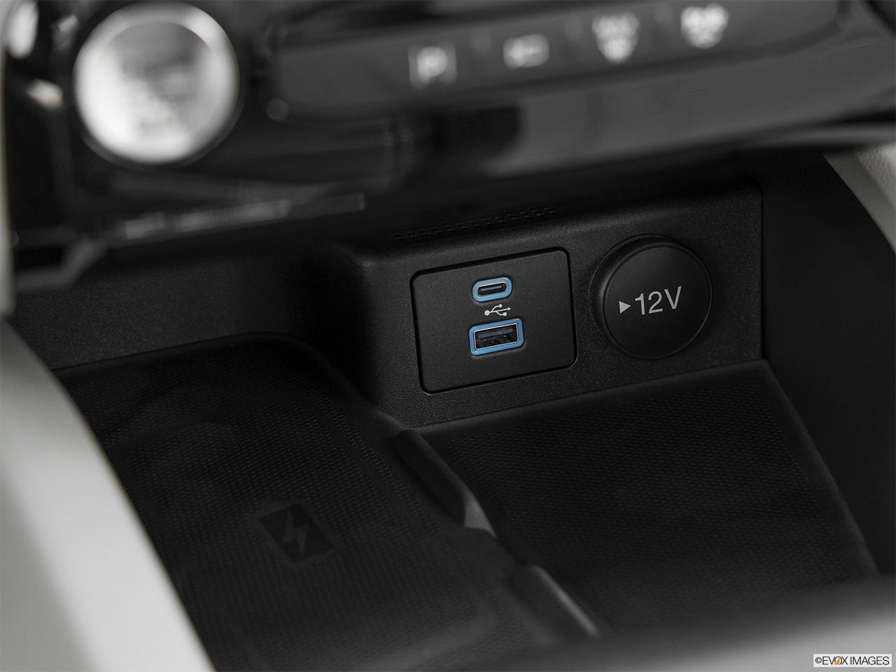 2024 Ford Escape Plug-In Hybrid photo