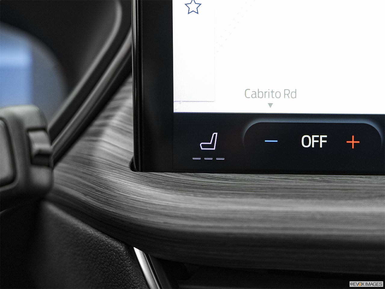 2024 Ford Escape Plug-In Hybrid photo