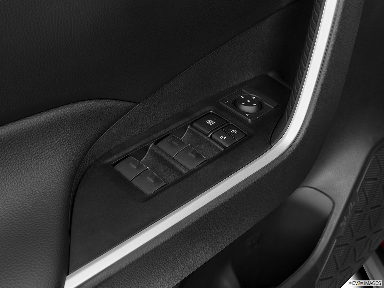 2024 Toyota RAV4 photo