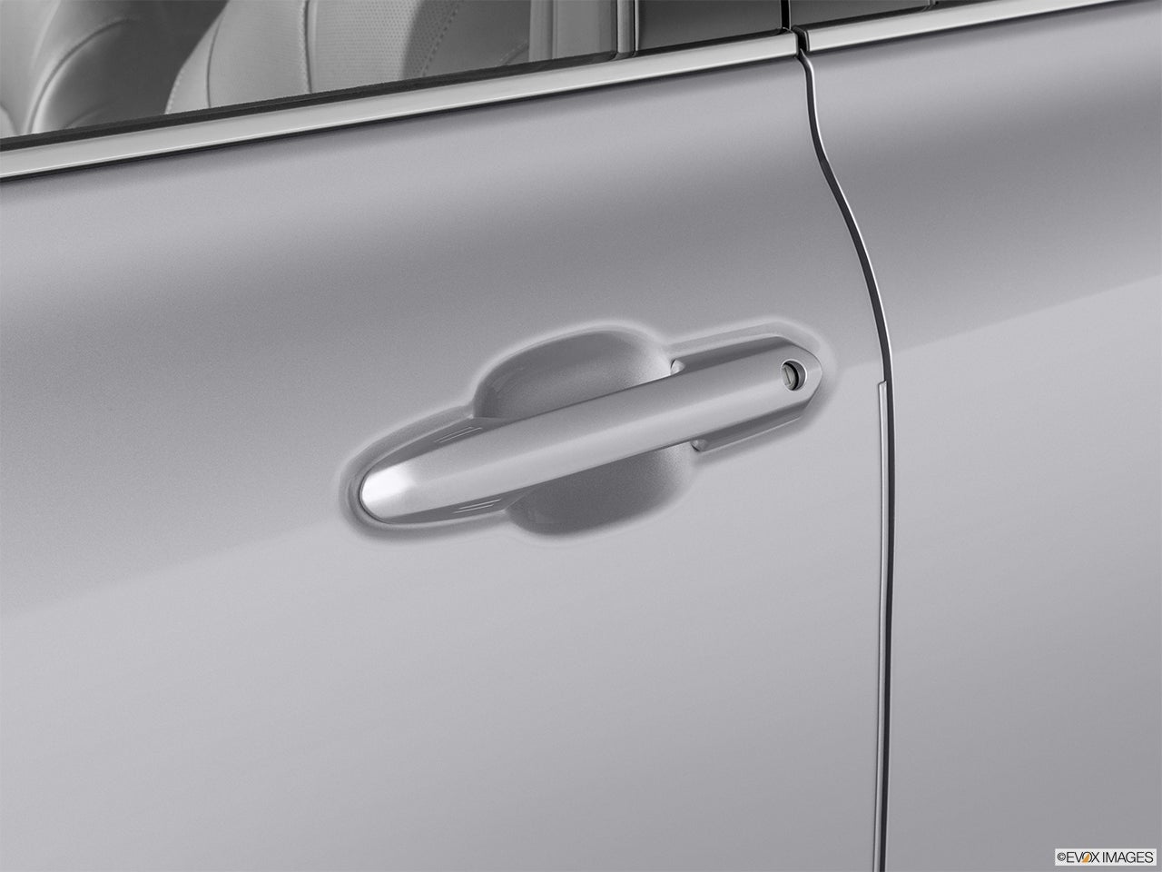 2024 Toyota Highlander Hybrid photo
