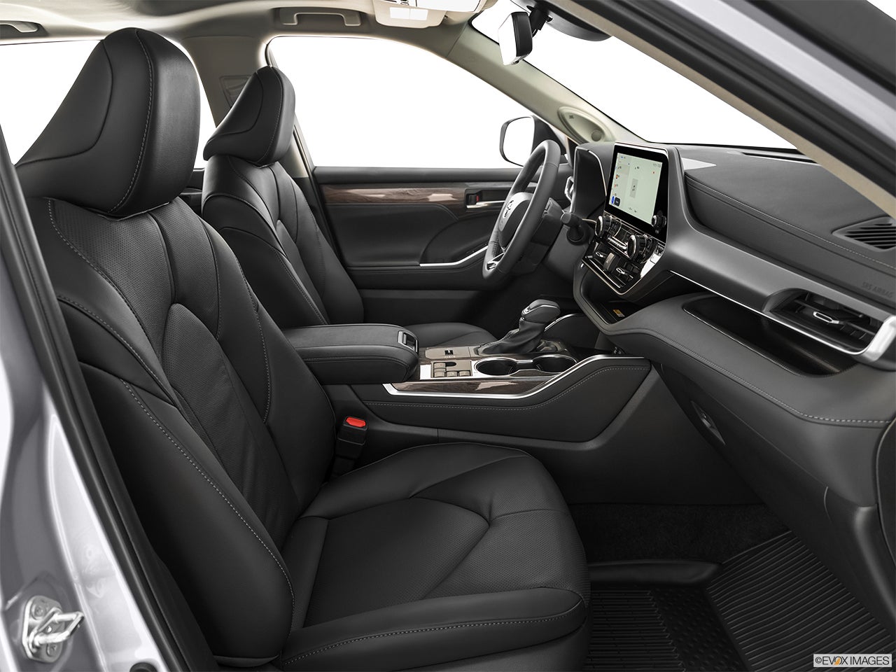 2024 Toyota Highlander Hybrid photo
