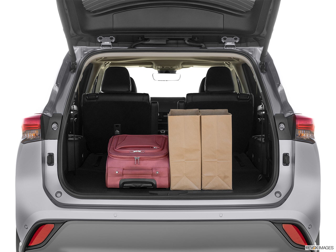 2024 Toyota Highlander Hybrid photo