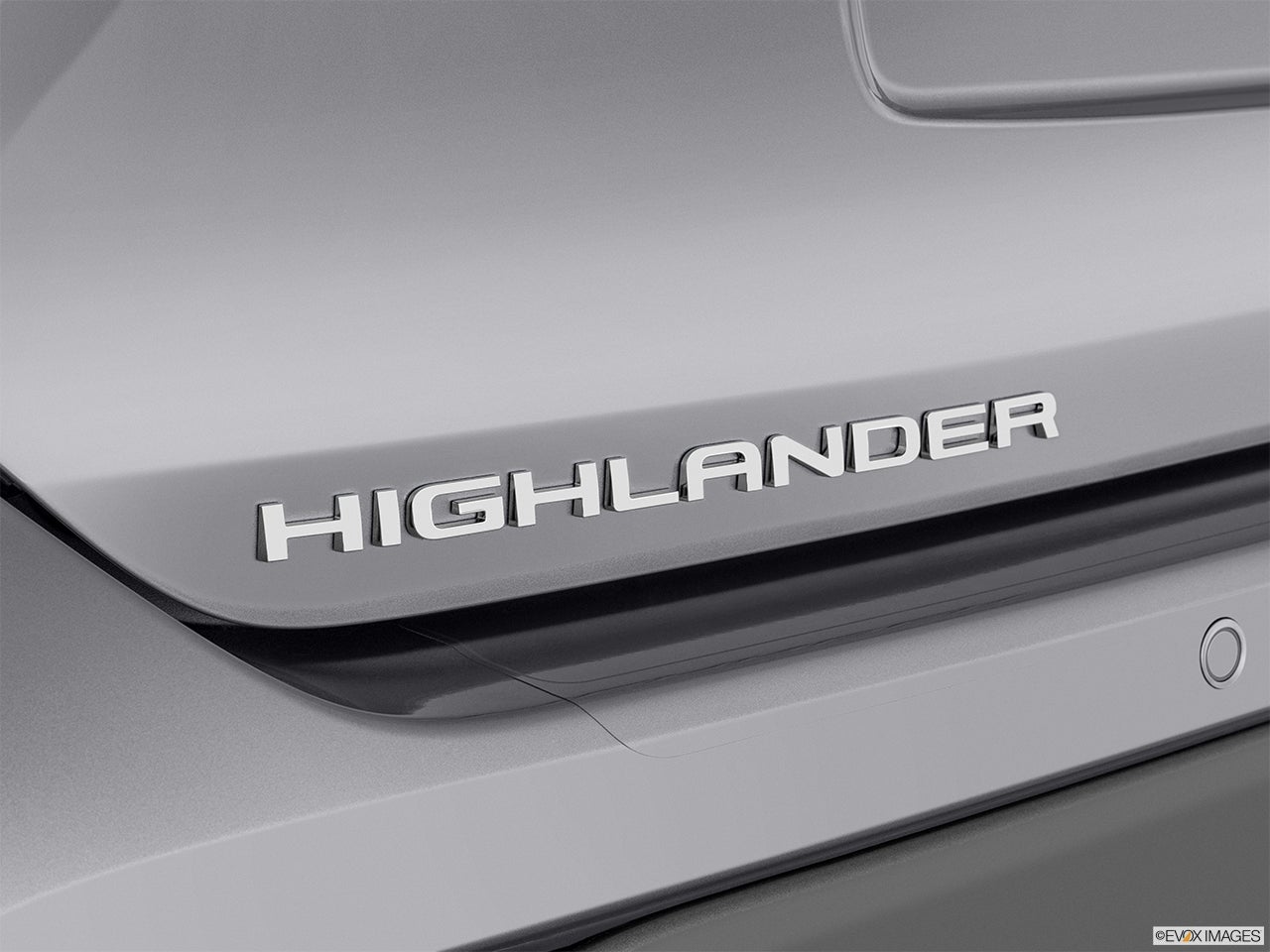 2024 Toyota Highlander Hybrid photo