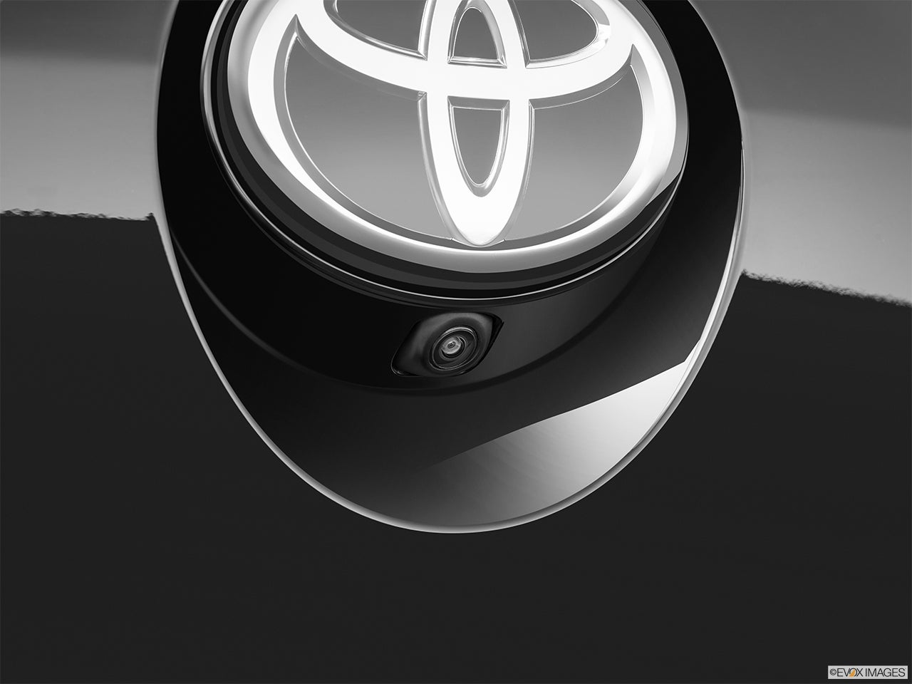 2024 Toyota GR Corolla photo