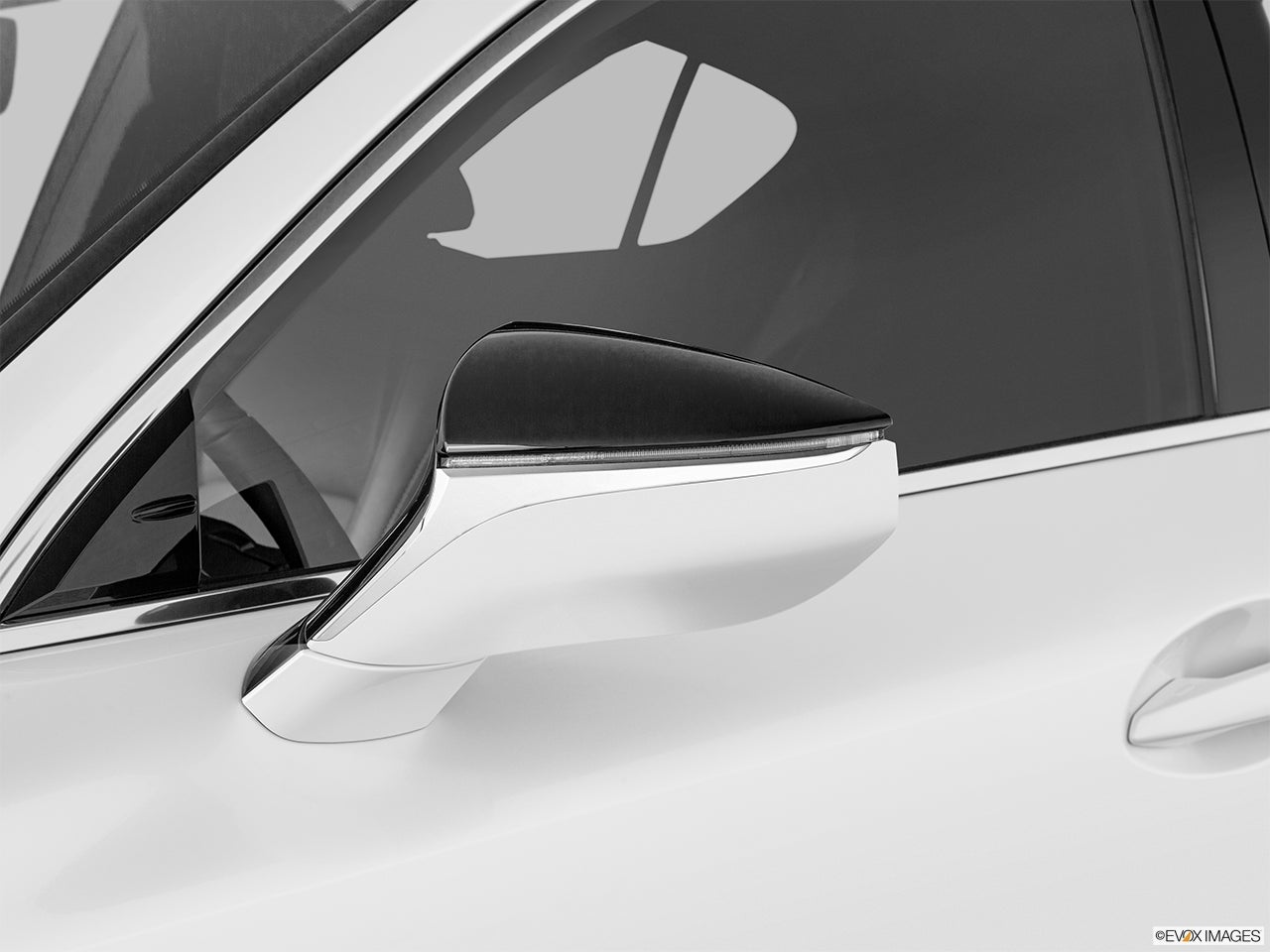 2024 Lexus IS 300 photo