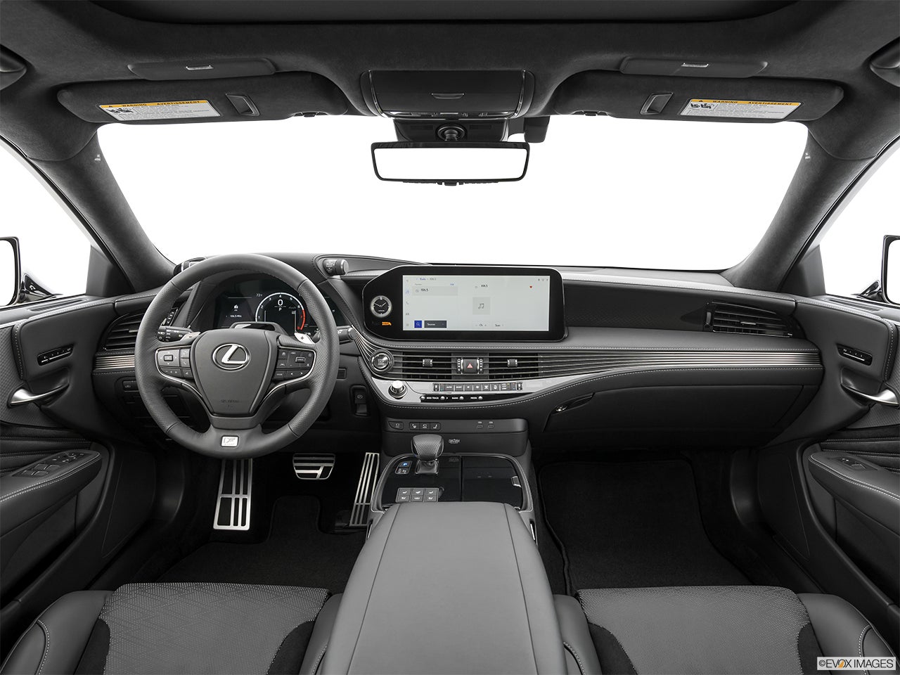 2025 Lexus LS 500 photo