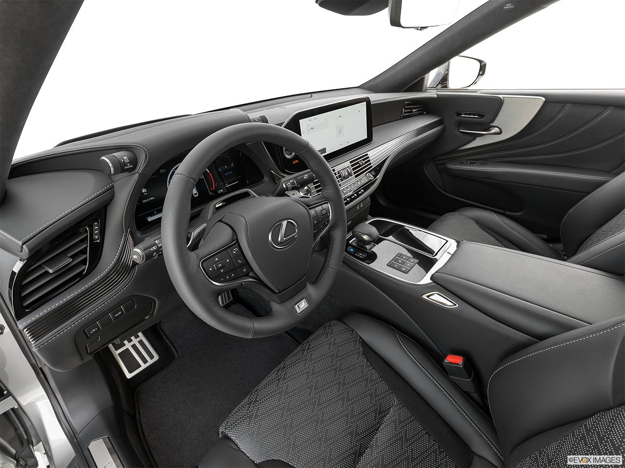 2025 Lexus LS 500 photo