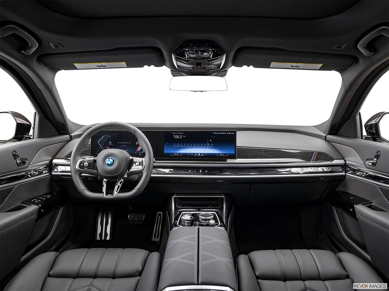2024 BMW i7 photo