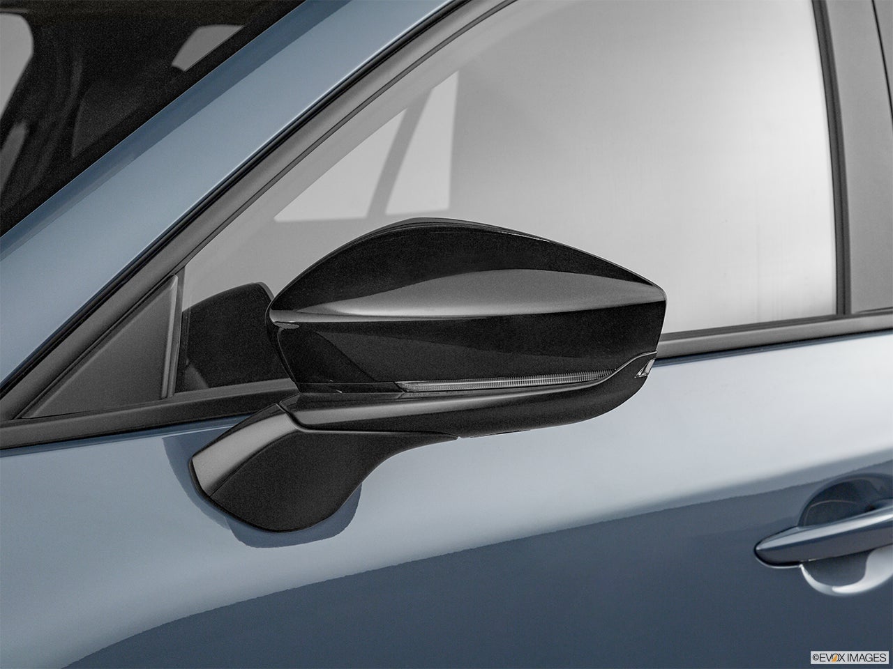 2025 Mazda CX-50 photo