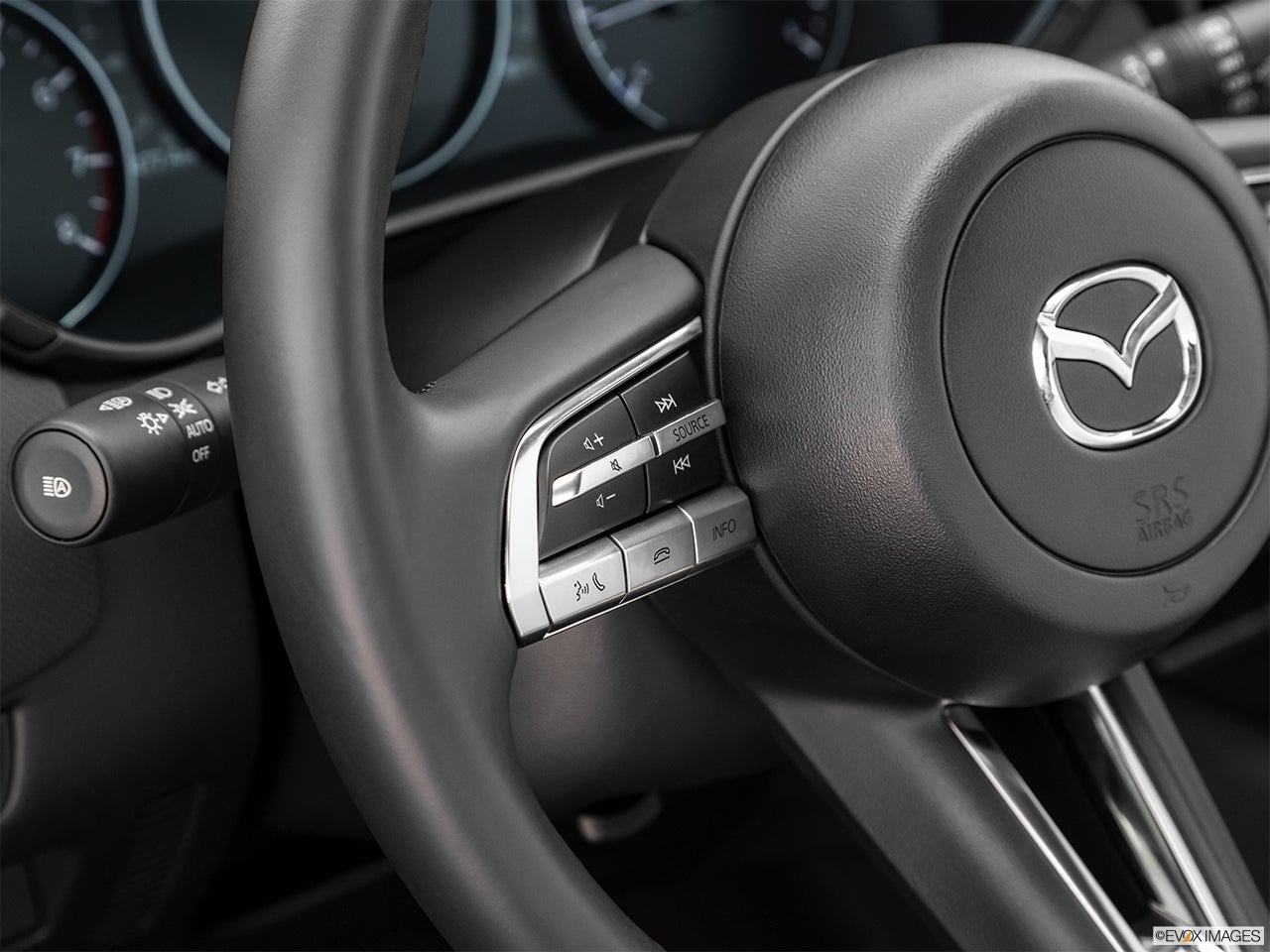 2025 Mazda CX-50 photo