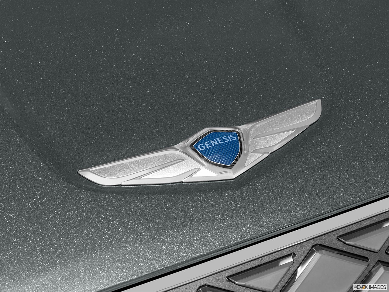 2024 Genesis Electrified GV70 photo