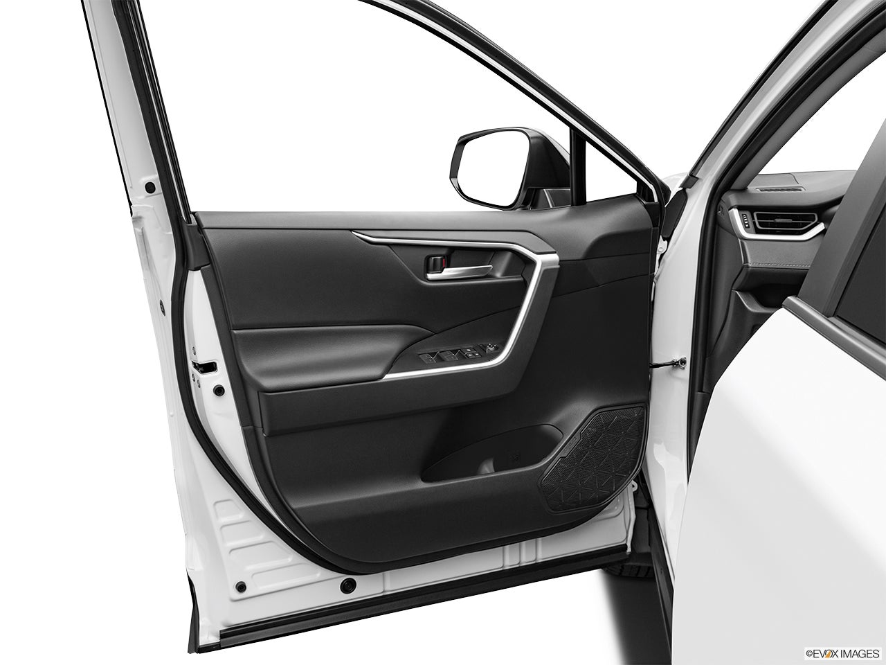 2024 Toyota RAV4 Hybrid photo