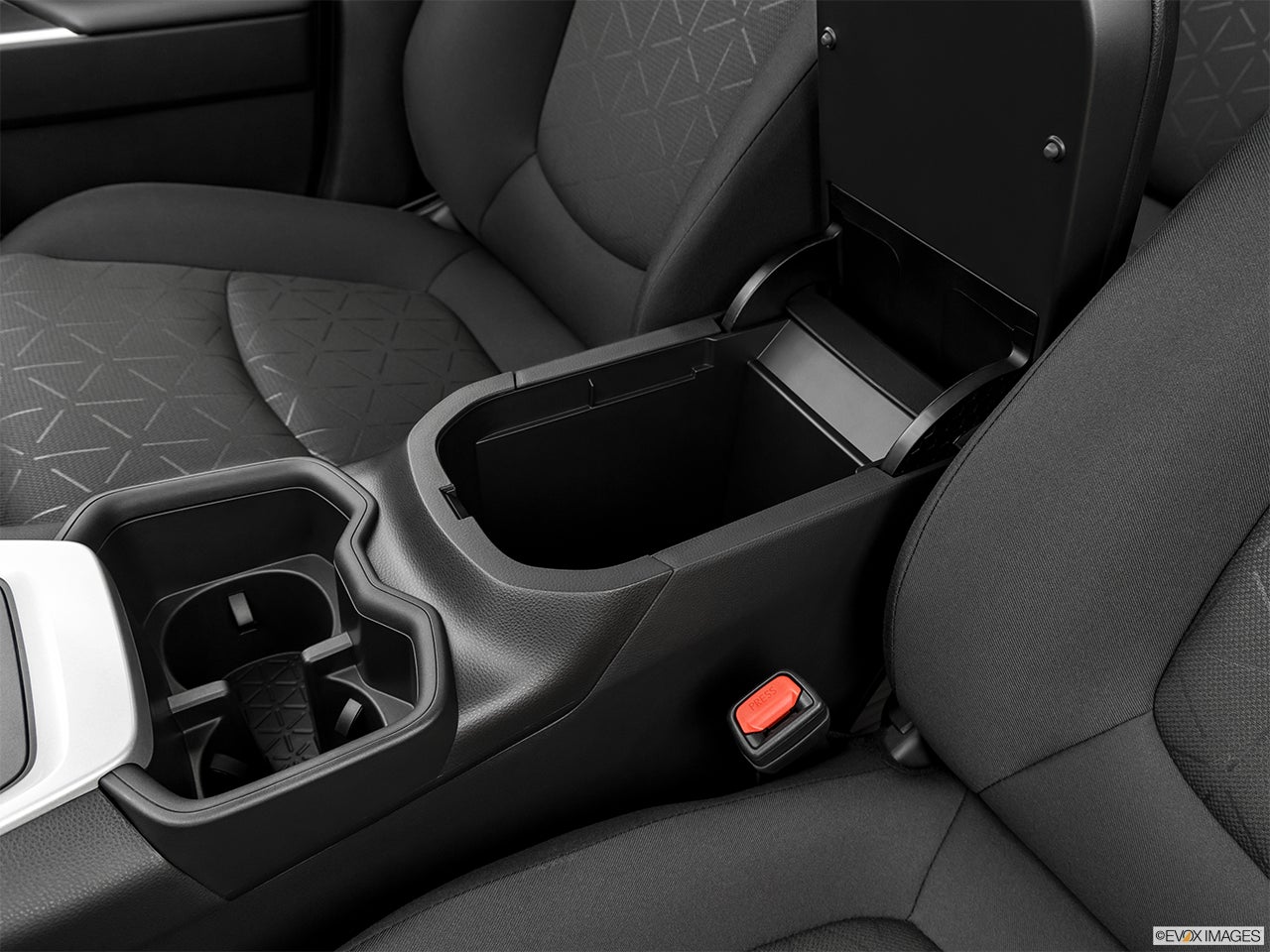 2024 Toyota RAV4 Hybrid photo
