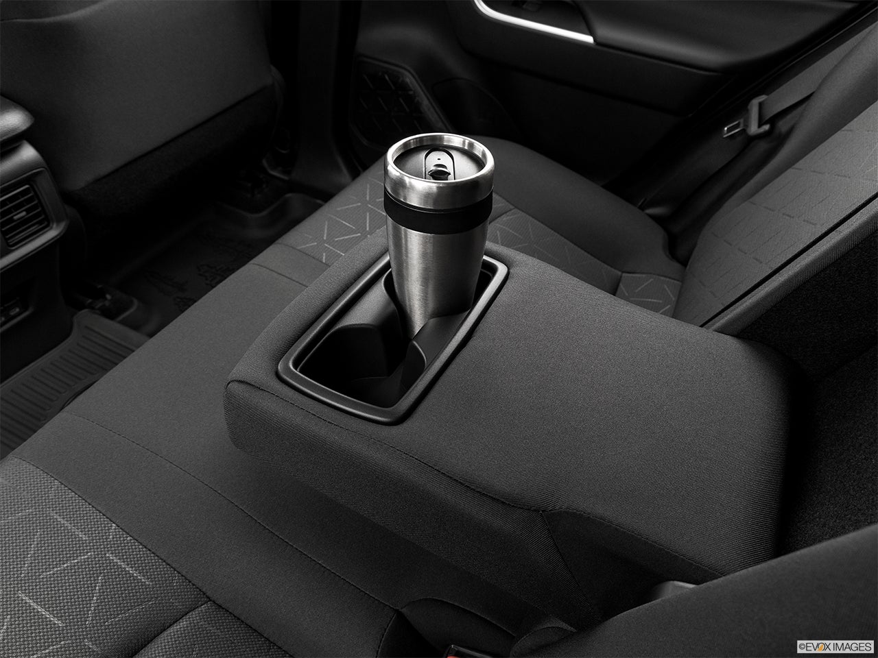 2024 Toyota RAV4 Hybrid photo